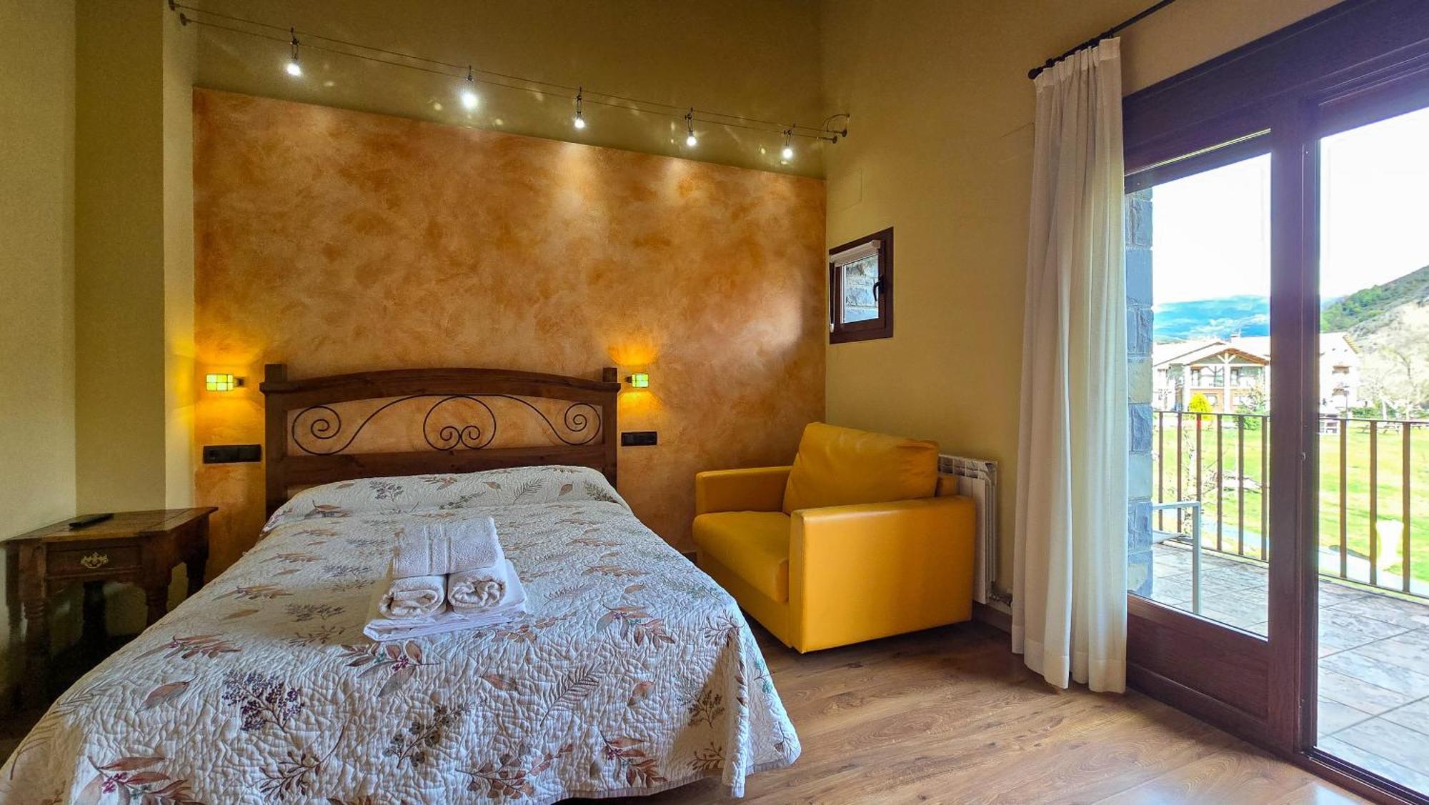 Casas La Ribera Ordesa Guest House Escalona Eksteriør bilde